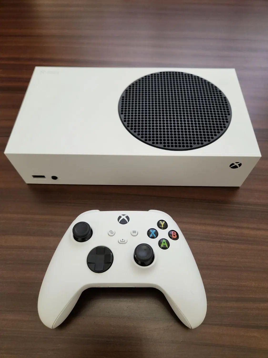 ایکس باکس سری اس xbox series s در حدنو با ۵ بازی|کنسول، بازی ویدئویی و آنلاین|تهران, هفت حوض|دیوار