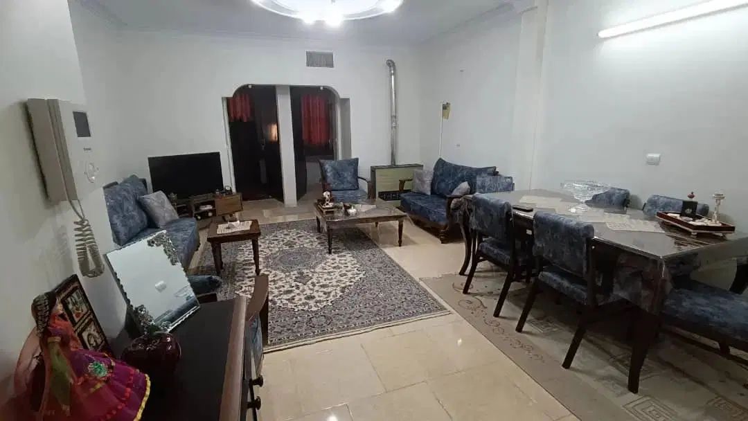 اجاره آپارتمان۸۰متر۲خواب/تک واحدی/دوکله/متروگلشهر|اجارهٔ آپارتمان|کرج, گلشهر|دیوار