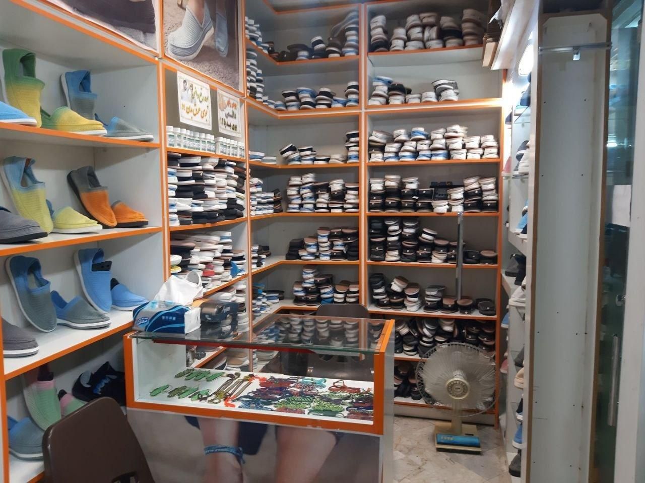 مغازه سنددار یازده متری طبقه منفی یک زیست خاور|فروش مغازه و غرفه|مشهد, کوه سنگی|دیوار