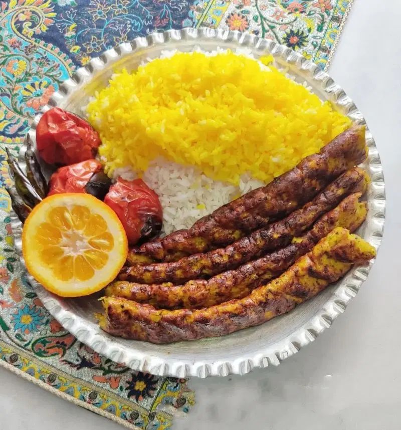 کباب مرغ بسیار خوشمزه|خوردنی و آشامیدنی|تهران, کوثر|دیوار