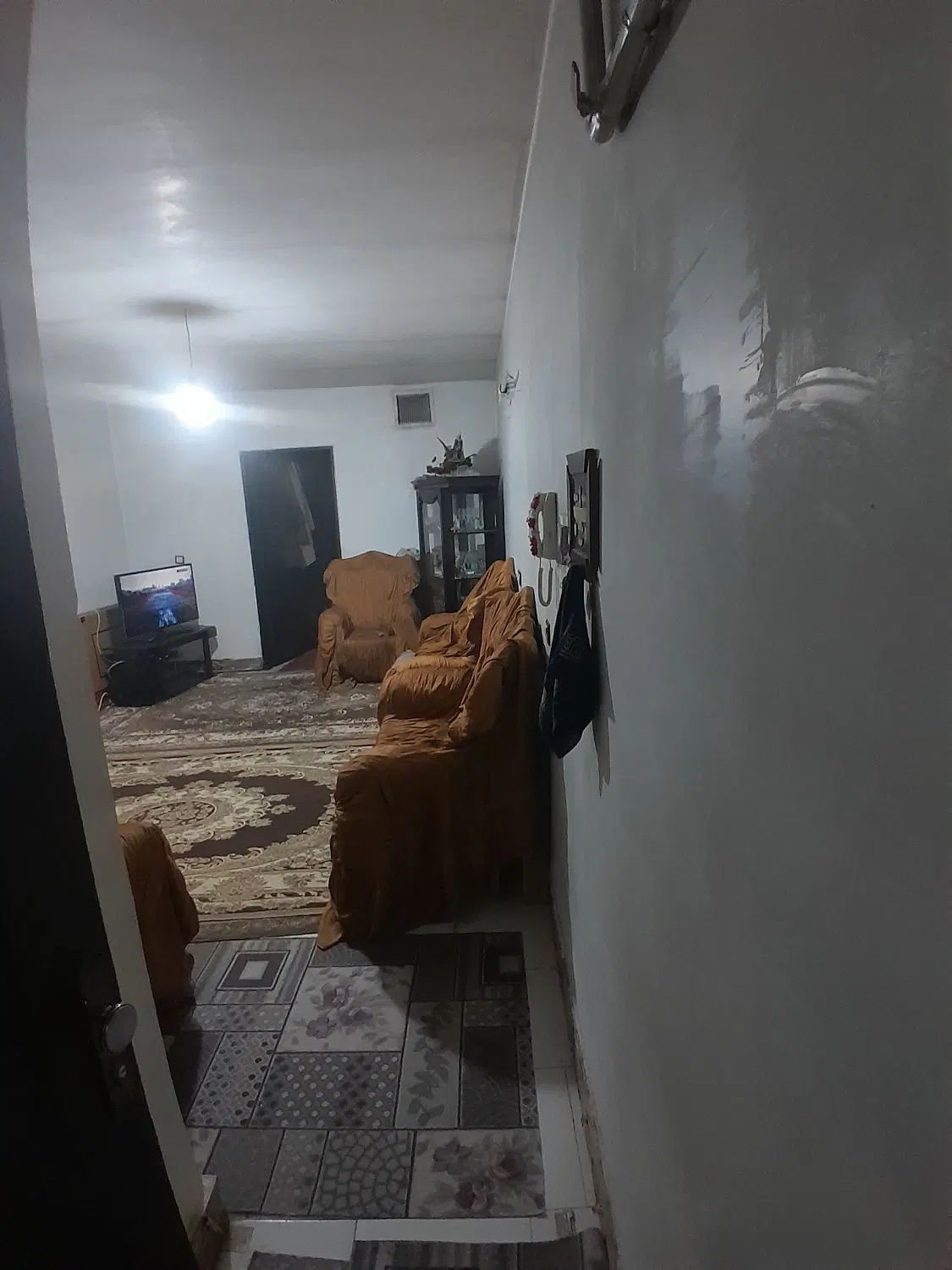 اپارتمان/۷۰متری/1خواب/طبقه اول/شهرک گلها|اجارهٔ آپارتمان|قرچک, شهرک گلها|دیوار