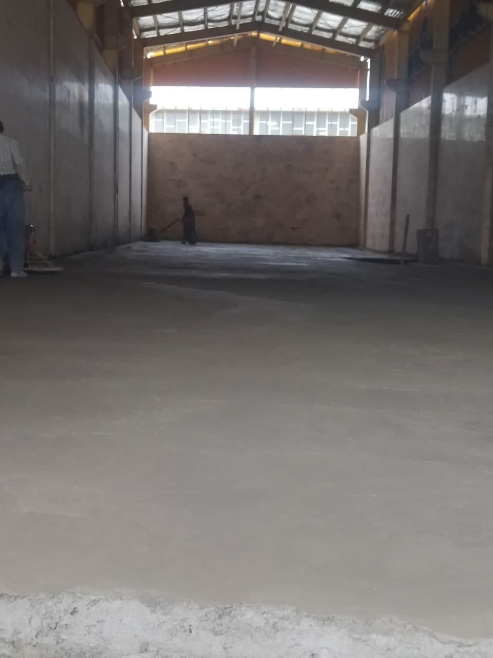 اجرای بتن ریزی بصورت صیقل با ماله پروانه|خدمات پیشه و مهارت|اصفهان, محمودآباد|دیوار