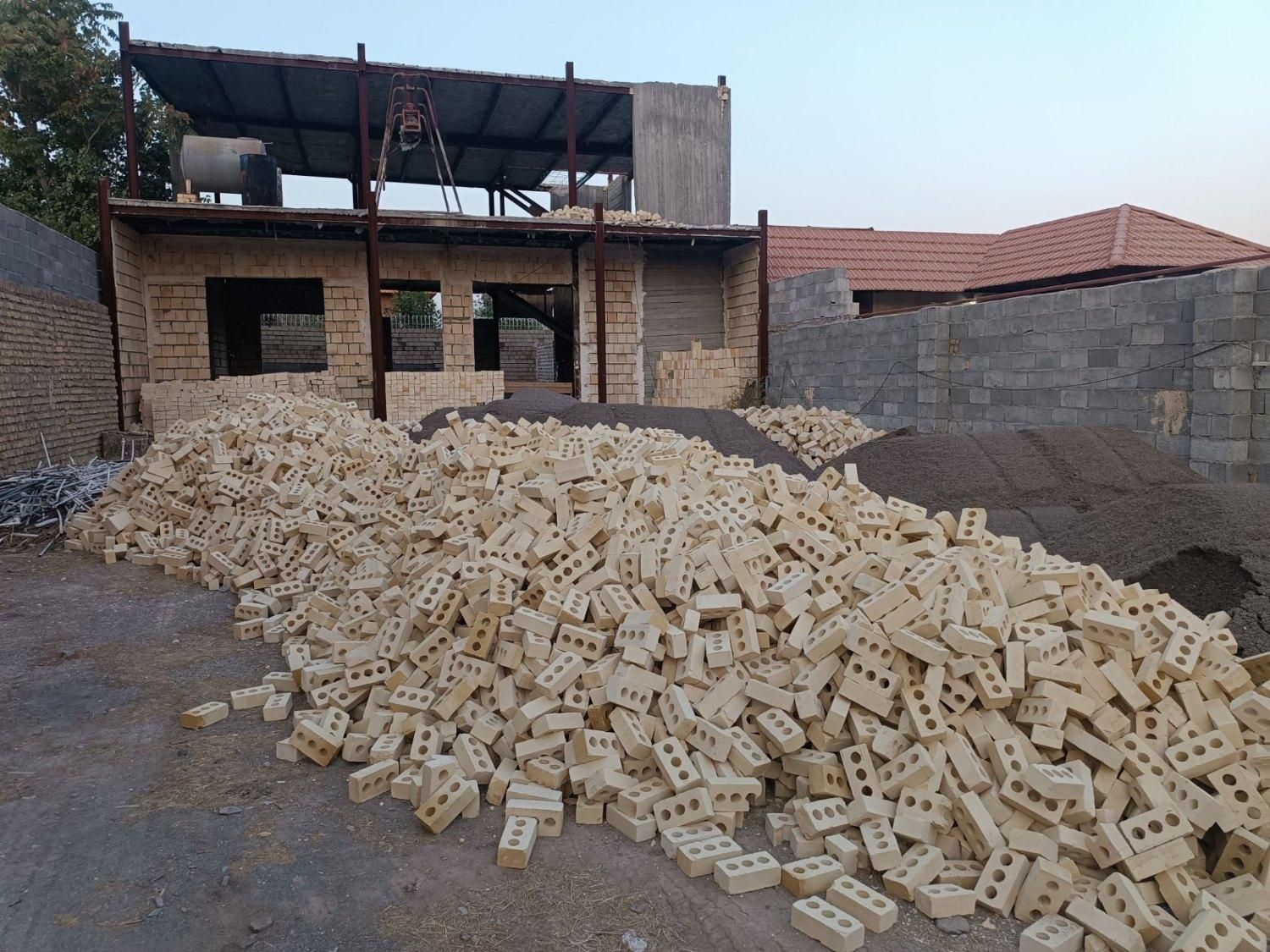 بلوکه 20 سانت کارخانه آجر سهسوراخ /سفال|عمدهفروشی|مشهد, نوید|دیوار