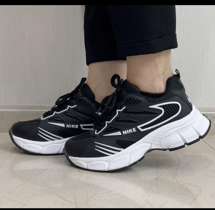 اسپرت (( NEW NIKE)) خوش پا|کیف، کفش، کمربند|اصفهان, مصلی|دیوار