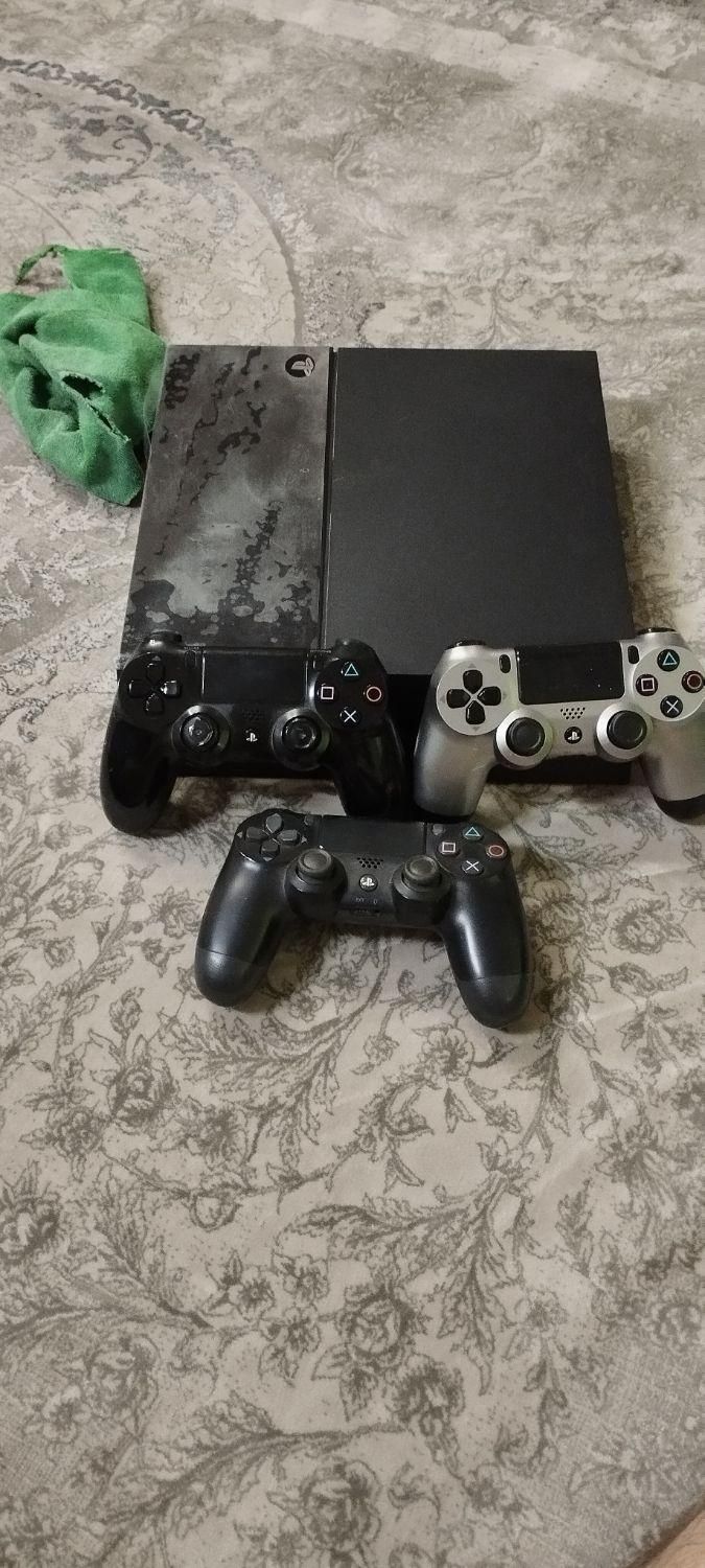 ps4 ورژن9کپی خور فلشی همرا3دسته اصلی|کنسول، بازی ویدئویی و آنلاین|تهران, شهرک شریعتی|دیوار