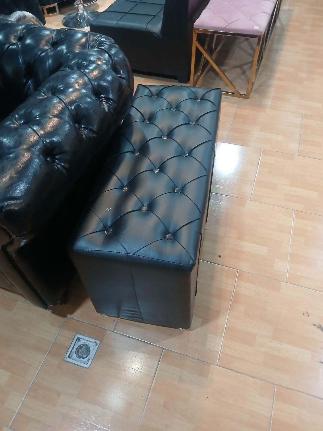 پاف یا نیمکت|صندلی و نیمکت|زنجان, |دیوار