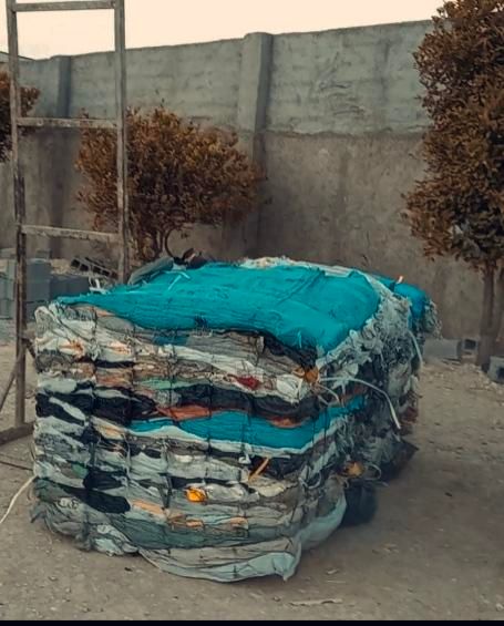 پارچه پر.. س|ماشینآلات صنعتی|اراک, |دیوار