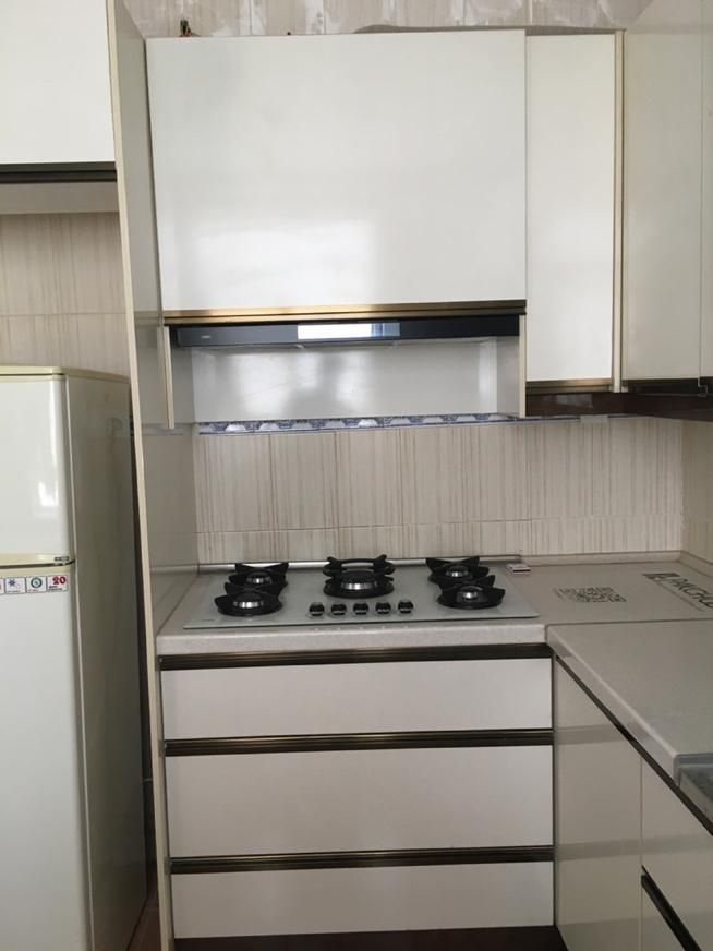 اجاره همکف با پارکینگ مسقف|اجارهٔ کوتاهمدت آپارتمان و سوئیت|میبد, |دیوار