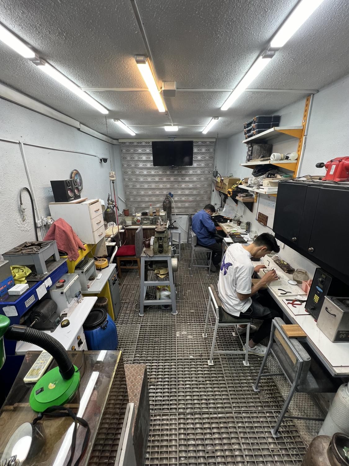 آموزش خصوصی طلا و‌جواهر سازی|خدمات آموزشی|مشهد, راهنمایی|دیوار