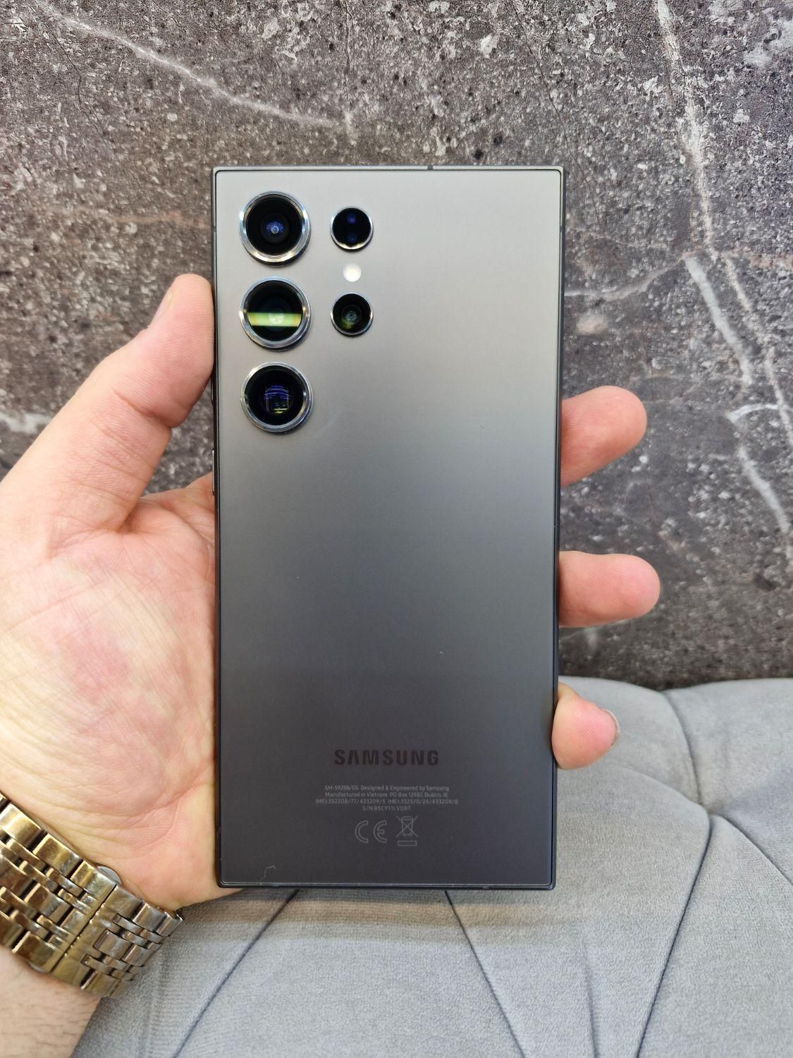 سامسونگ Galaxy S24 Ultra با حافظهٔ ۲۵۶ گیگابایت|موبایل|قم, زنبیل آباد|دیوار