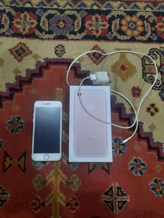 اپل iPhone 7 ۱۲۸ گیگابایت|موبایل|تهران, نارمک جنوبی|دیوار