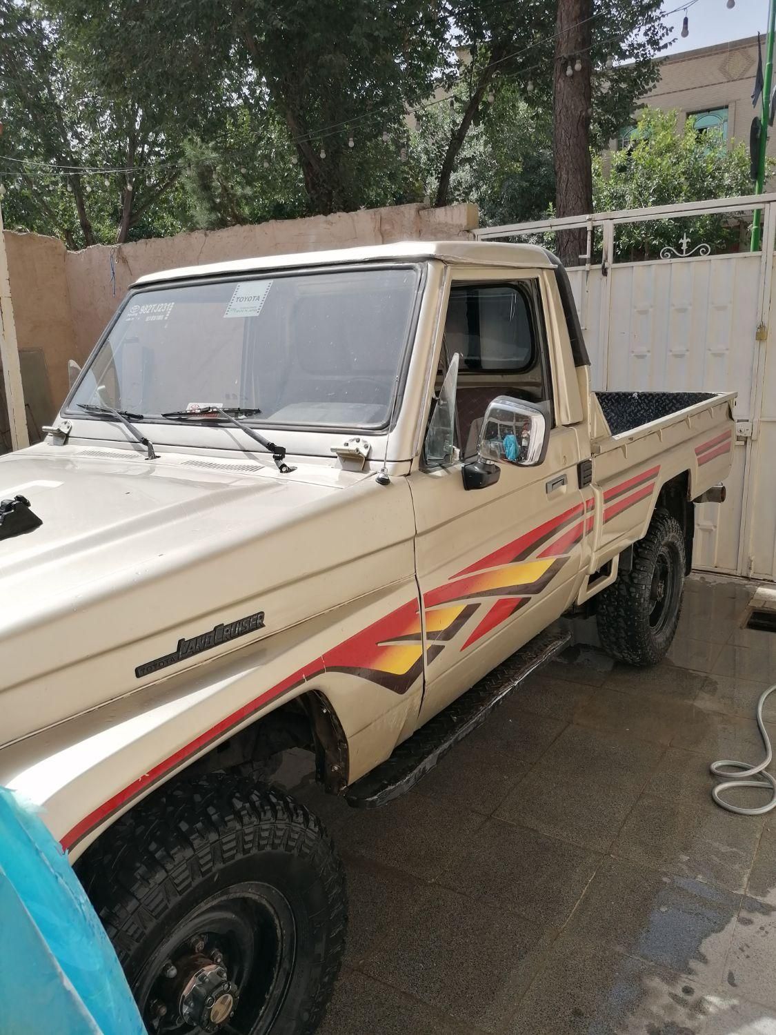 تویوتا ۳اف دو در|خودرو سواری و وانت|اصفهان, خانه اصفهان|دیوار