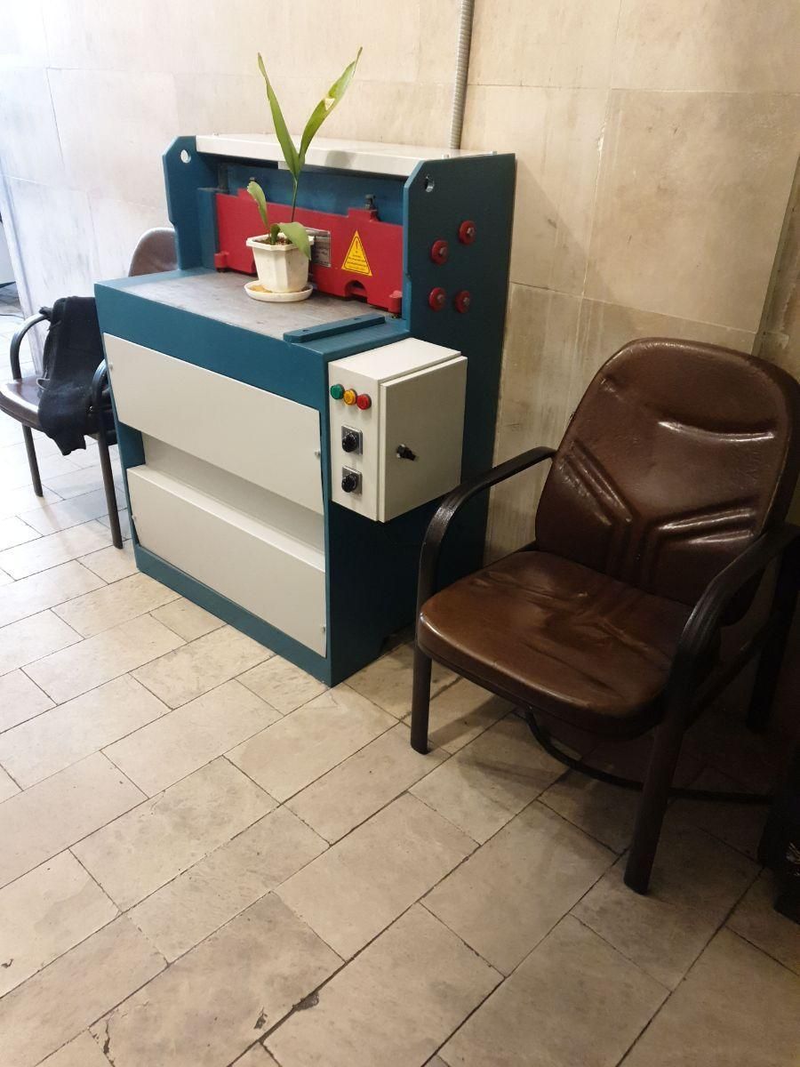 گیوتین یکمتری و ۶۰ سانتی سفارشی|ماشینآلات صنعتی|رباطکریم, شهرک صنعتی دهحسن|دیوار