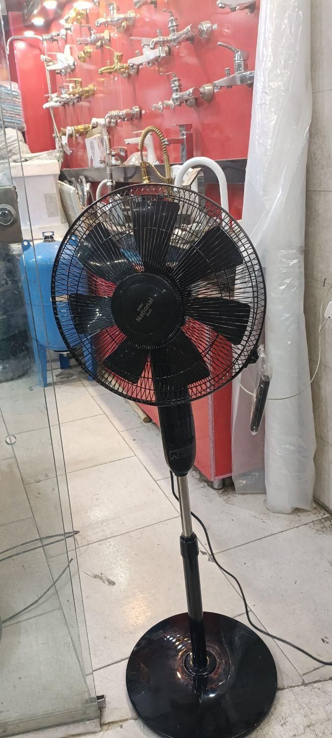 پخش کارخانه ای پنکه ۷پر دو حالته دیواری و ایستاده|پنکه و تصفیه‌کنندهٔ هوا|پاکدشت, |دیوار