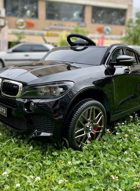 ماشین شارژی شاسی بلند BMW رنگ متالیک کد 2073 آکسون|اسباب‌بازی بچه|رشت, گلسار|دیوار