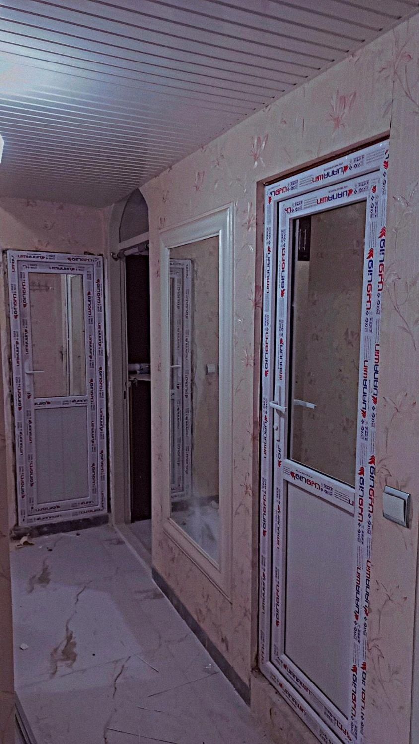 درب و پنجره پی وی سی توری کشوی پنجره|مصالح و تجهیزات ساختمان|مهاباد (آذربایجان غربی), |دیوار