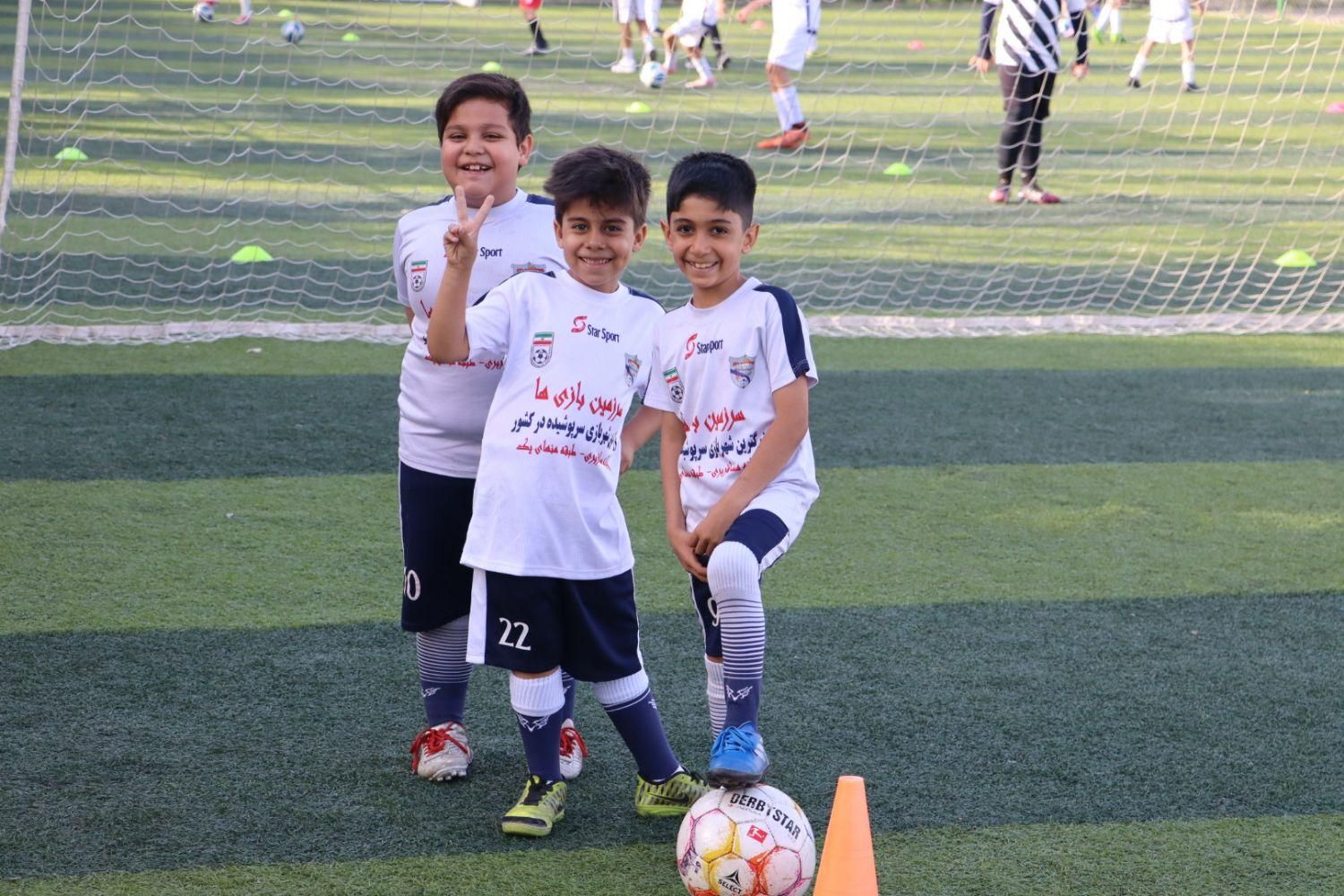 مدرسه فوتبال و باشگاه سالیانه بارثاوا|خدمات آموزشی|مشهد, شهرک رازی (شهرک غرب)|دیوار