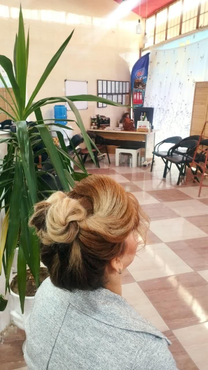 سالن آرایش آتی باده سال تجربه درخدمت همشهریان عزیز|خدمات آرایشگری و زیبایی|اسلام‌‌آباد غرب, |دیوار