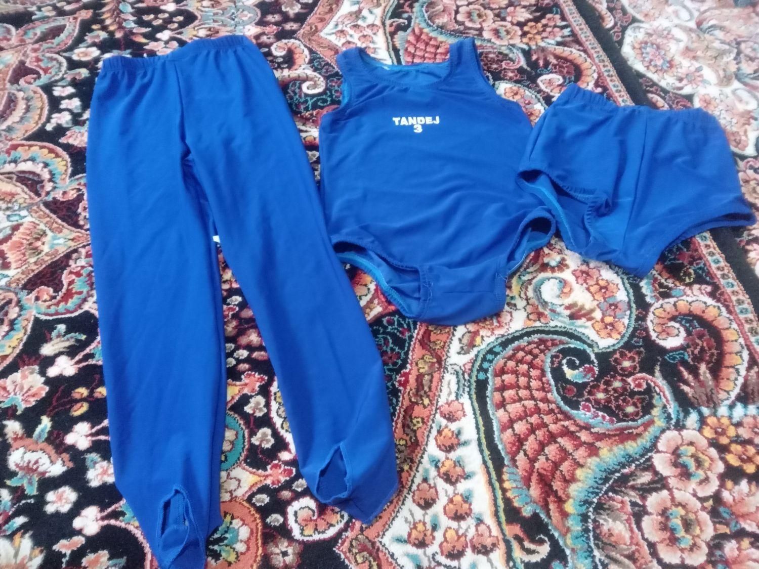 لباس ژیمناستیک سایز۳و۴|لباس|گرمدره, |دیوار