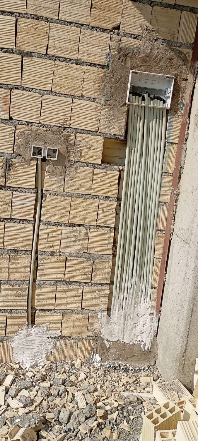 لوله کشی و برق کشی ساختمان با10سال سابقه|خدمات پیشه و مهارت|میناب, |دیوار