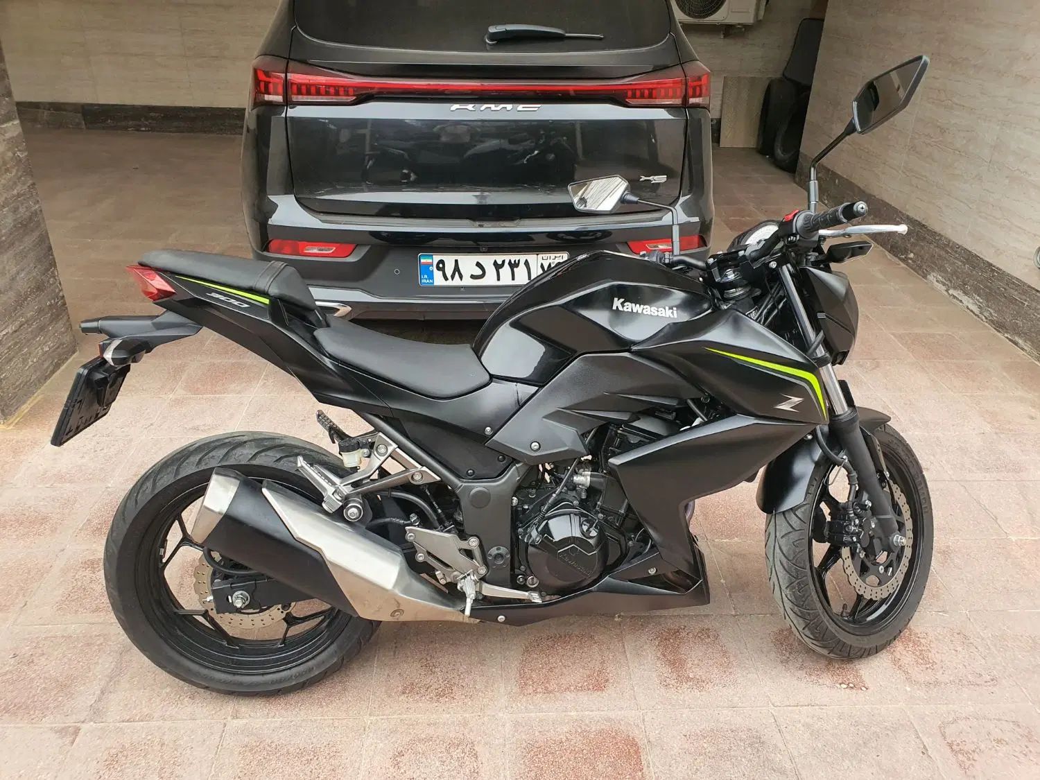کاوازاکی z300 . z250 معاوضه با ماشین|موتورسیکلت|تهران, فلسطین (میدان انقلاب)|دیوار