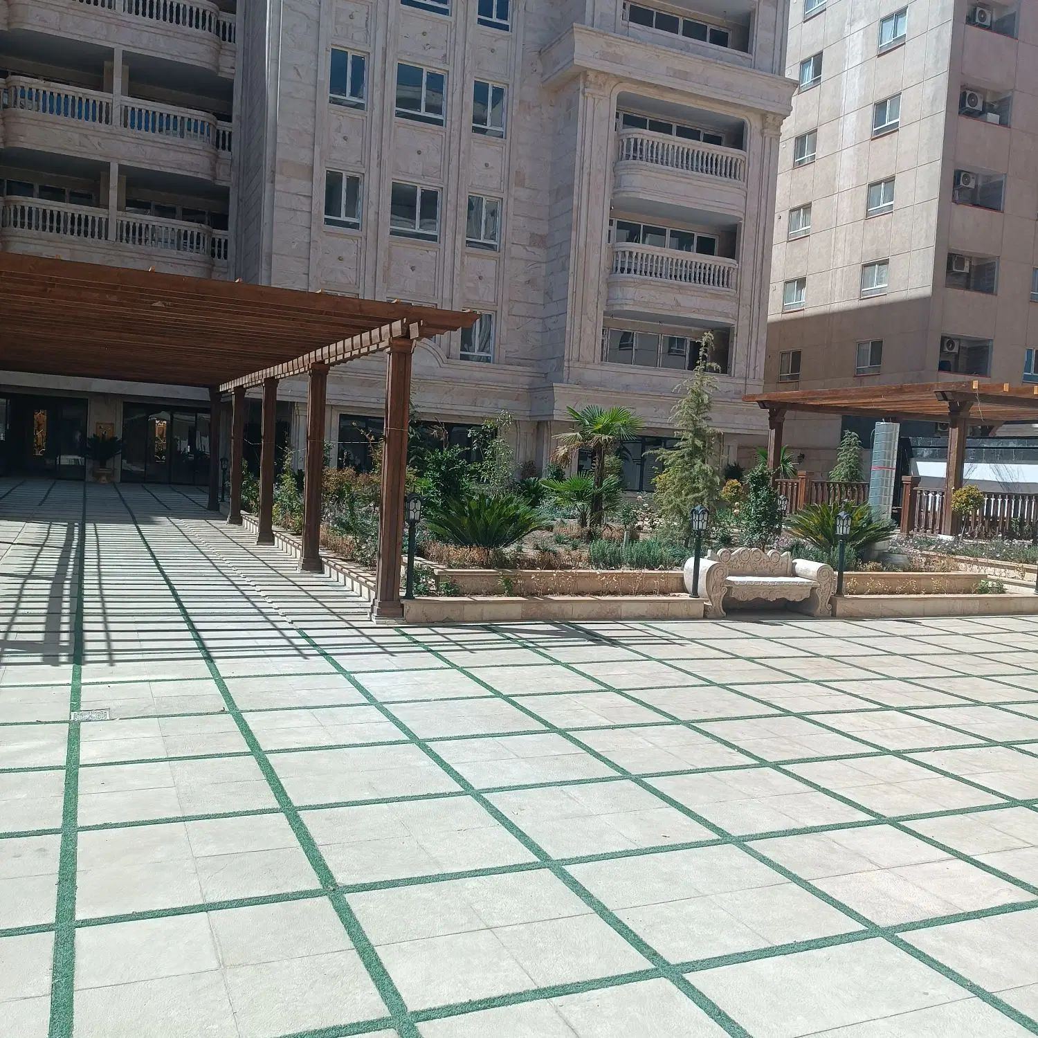 مجموعه باغ آپارتمان و عمارت هایمجلل رامبد دوازده|فروش آپارتمان|کرج, فاز ۲ مهرشهر|دیوار
