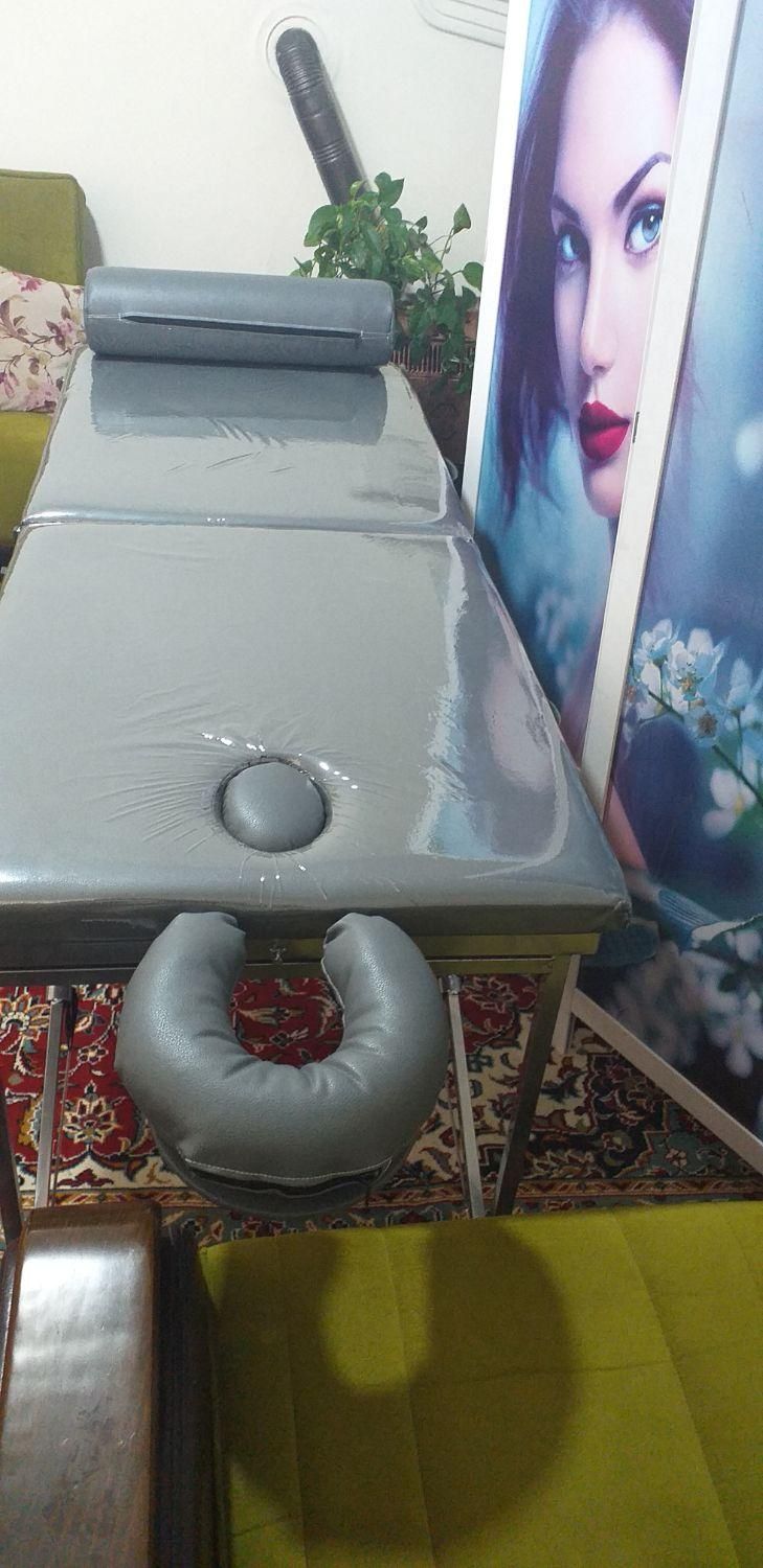 تخت کوله پشتی ماساژ سیار هوم ویزیت|آرایشی، بهداشتی، درمانی|مشهد, طرق|دیوار