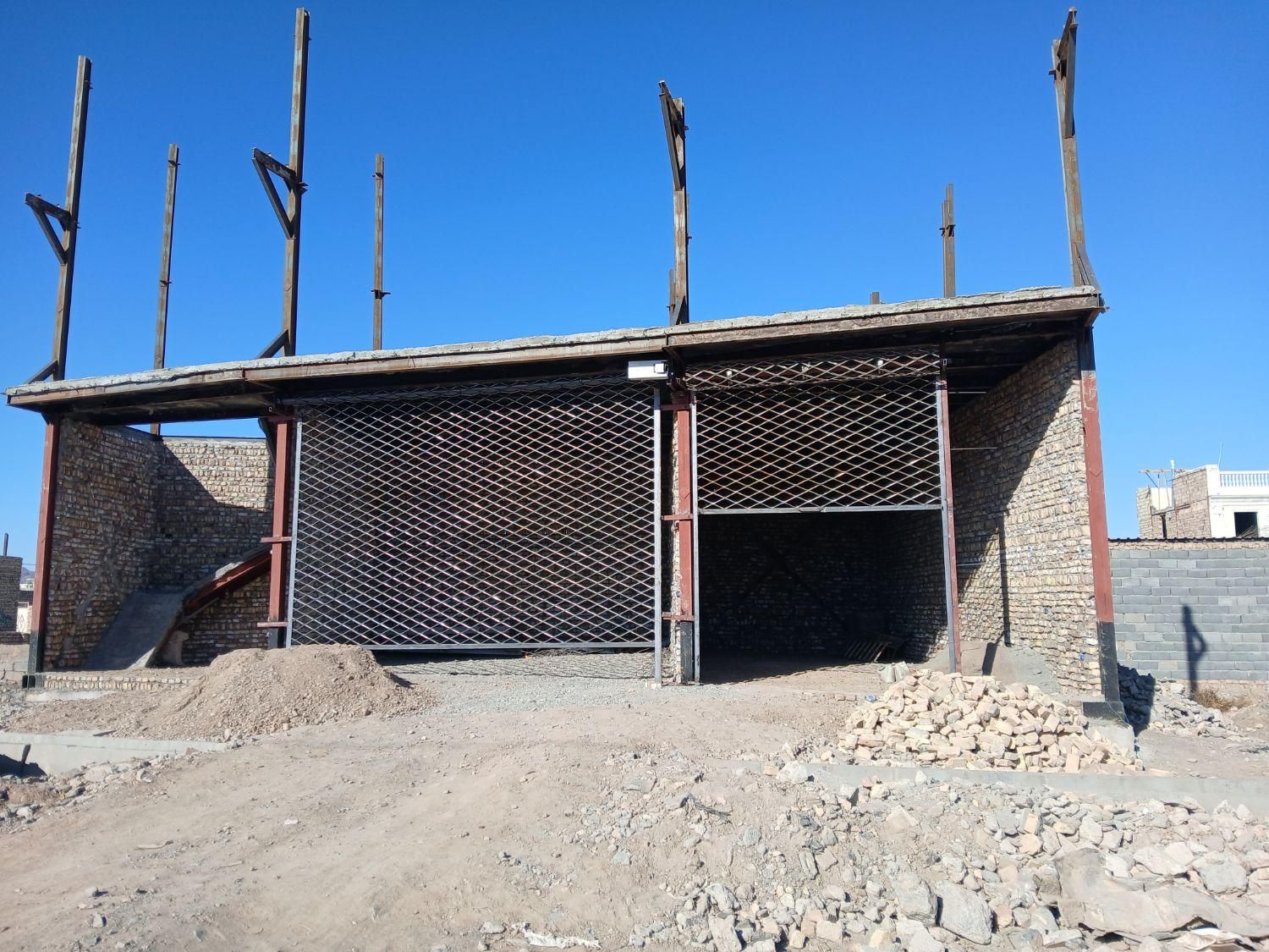 خدمات و نصب درب کرکره|خدمات پیشه و مهارت|بیرجند, |دیوار