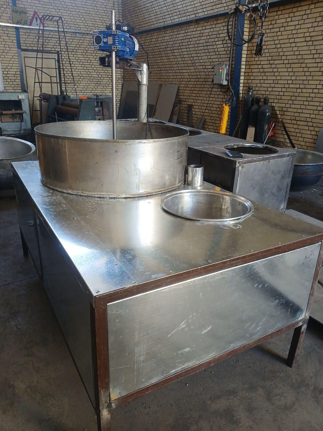 ساخت پاتیل آش و کلیه تجهیزات استیل|ماشینآلات صنعتی|شیراز, شهرک صنعتی|دیوار