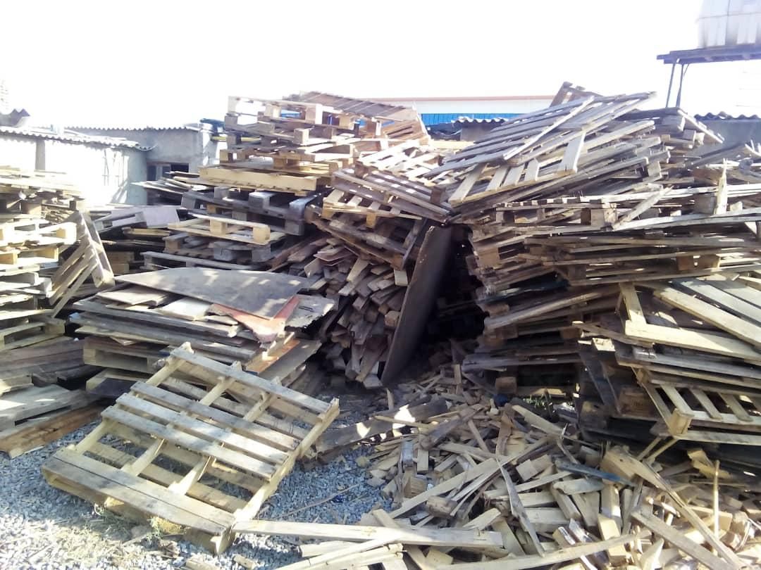 پالت چوبی سالم و شکست،قامه تبریز،شاسی مبلی|عمدهفروشی|صفادشت, |دیوار