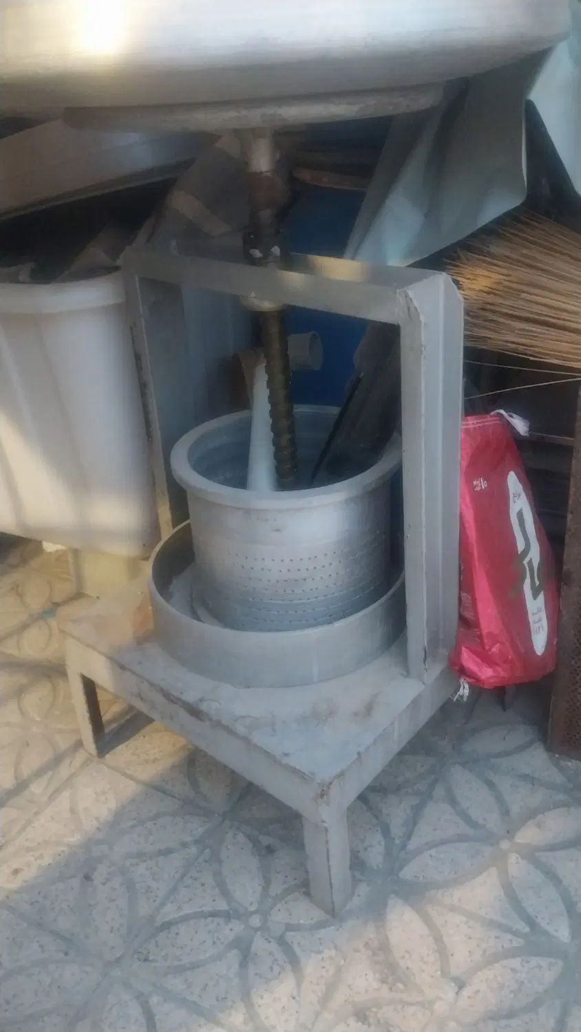 دستگاه ابغوره گیری یا یبرای سمنو با دستگاه پرس|ماشین‌آلات صنعتی|شیراز, رازی|دیوار