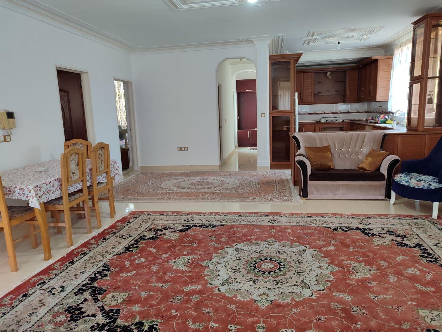 اجاره روزانه/هفتگی/ماهانه ویلا ۳۰۰ متری در ساحل قو|اجارهٔ کوتاه‌مدت ویلا و باغ|بندر انزلی, ساحل قو|دیوار