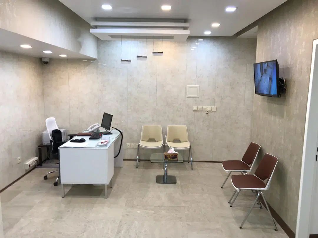 فروش دفتر کار در مجتمع کوثر چهارباغ بالا|فروش دفتر کار، اتاق اداری، مطب|اصفهان, باغ زرشک|دیوار