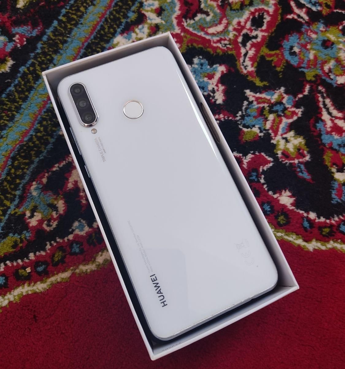 گوشی P30 lite رنگ سفید 128 گیگ حافظه|موبایل|اسلام‌شهر, |دیوار