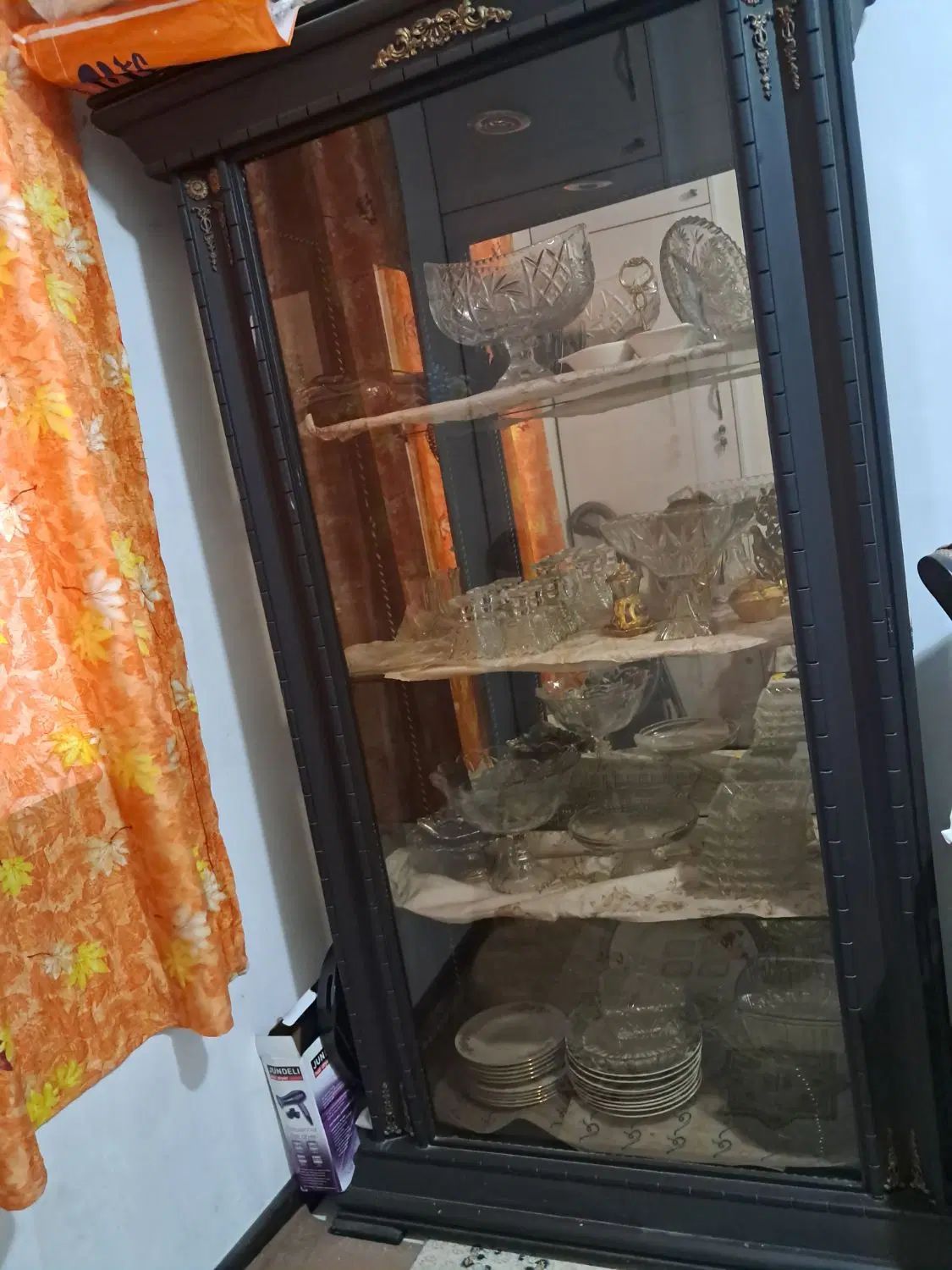 بوفه وساعت ایستاده  ومبل۷نفره میوه خوری برنز|بوفه، ویترین، کنسول|تهران, وصفنارد|دیوار