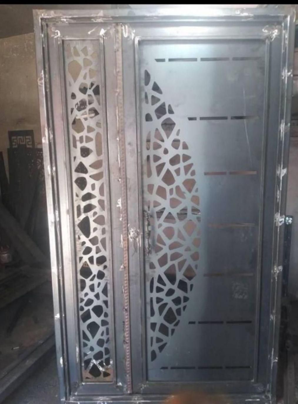 جوشکاری و بالابر هیدرولیک|خدمات پیشه و مهارت|دلیجان, |دیوار