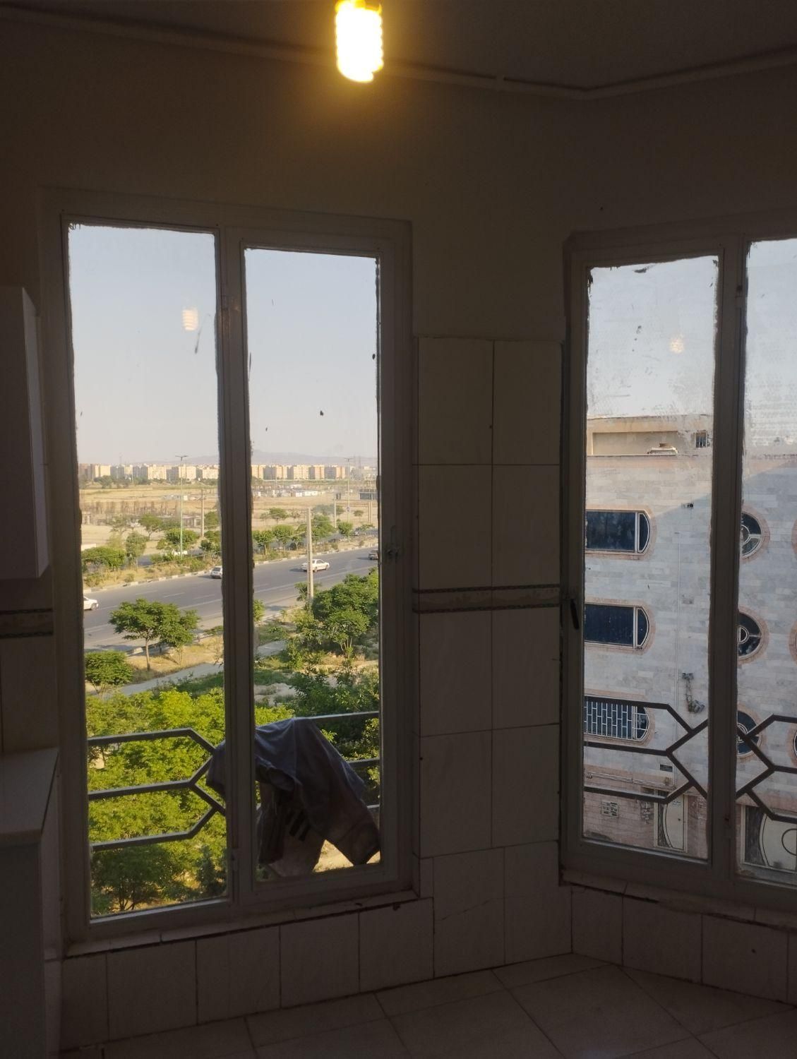 تولید پنجره دوجداره درب دوجداره UPVC یو پی وی سی|خدمات پیشه و مهارت|تهران, بازار|دیوار