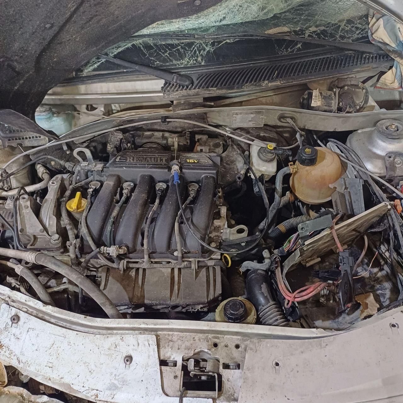 قطعات ال۹۰ تندر۹۰ پلاس|قطعات یدکی و لوازم جانبی|اصفهان, فردوان|دیوار