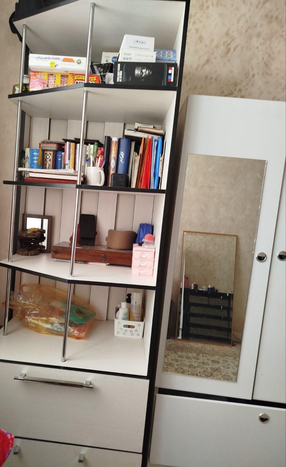 کتابخانه کمد لباس آینه دار|میز تحریر و کامپیوتر|کرج, حصارک بالا|دیوار