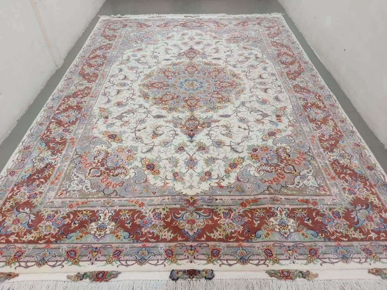 فرش دستباف تک 12 متری طرح علیزاده|فرش|مشهد, امام رضا (ع)|دیوار