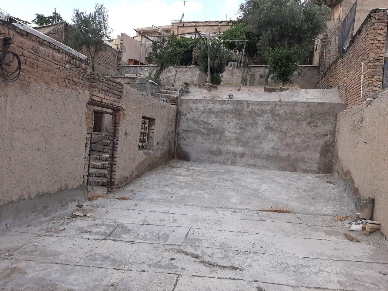 تجاری مسکونی سند منگوله دار ۵۱۹ متر با ۴ باب مغاز|فروش زمین و ملک کلنگی|کرج, اسلام‌آباد|دیوار