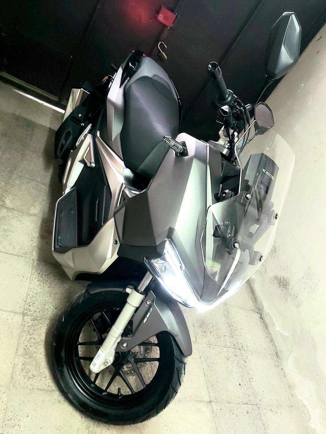 موتو AGV150 کویر ای جی وی ۱۴۰۲|موتورسیکلت|لاهیجان, انقلاب|دیوار