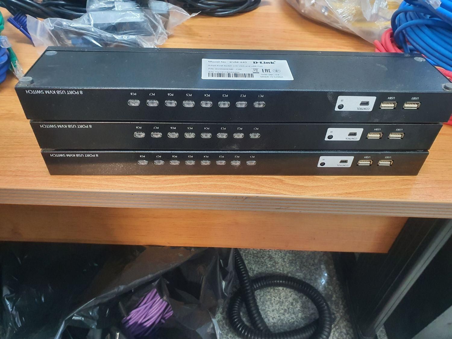 kvm هشت پورت VGA|مودم و تجهیزات شبکه|تهران, حشمتیه|دیوار