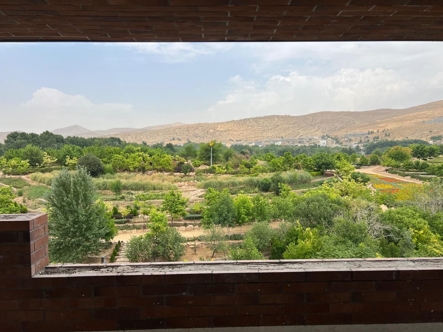 مغازه تجاری بر ستارخان ۲۵ متری عالی|فروش مغازه و غرفه|شیراز, عفیف‌آباد|دیوار