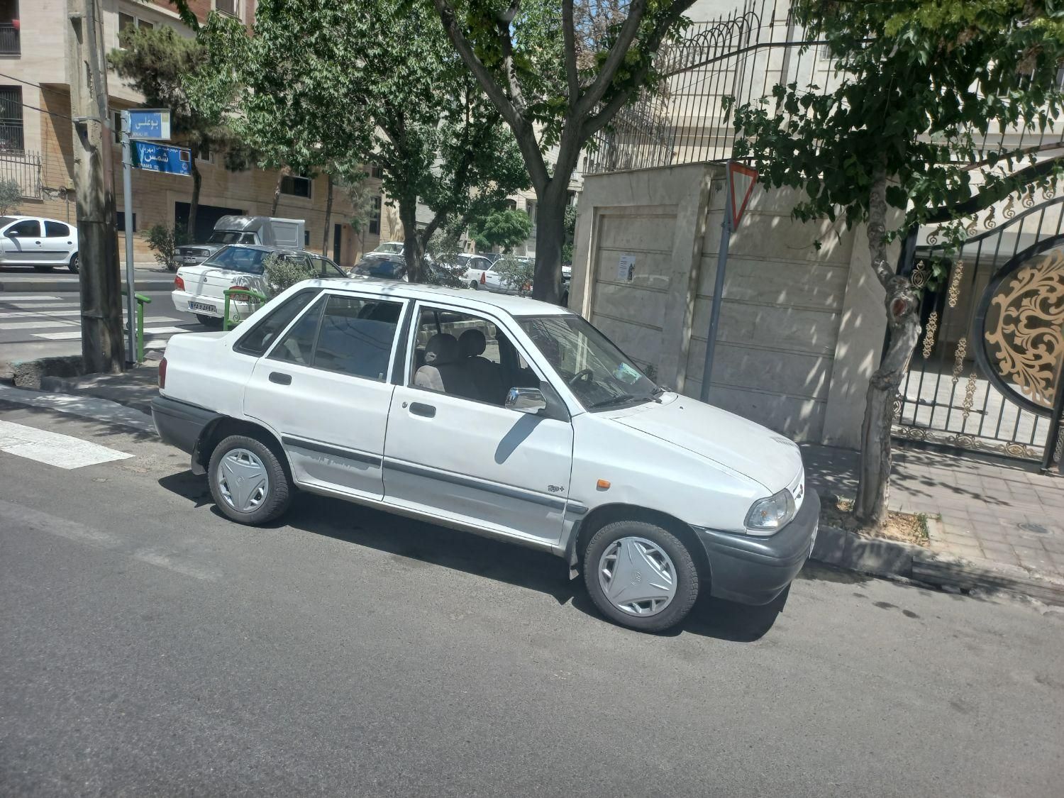 پراید صندوق‌دار بنزینی، مدل ۱۳۹۰|خودرو سواری و وانت|تهران, آشتیانی|دیوار