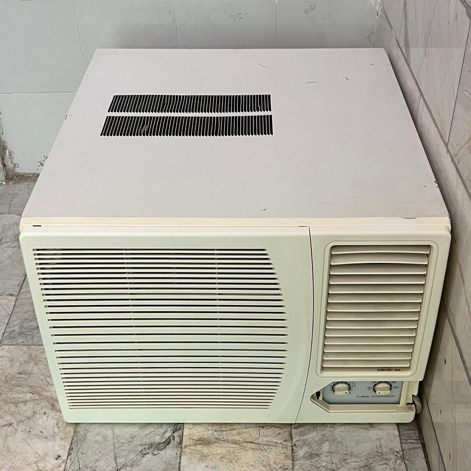 کولر گازی پنجره ای 18000 گری 18 هزار آمریکایی|کولر گازی و فن‌کوئل|تهران, شهرک آزادی|دیوار