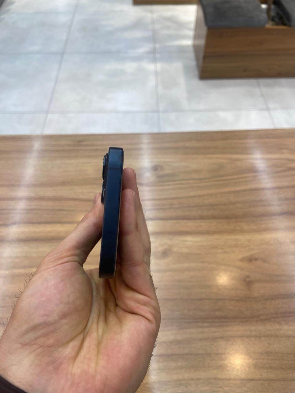 اپل iPhone 13 با حافظهٔ ۱۲۸ گیگابایت|موبایل|شاهین‌شهر, فردوسی|دیوار
