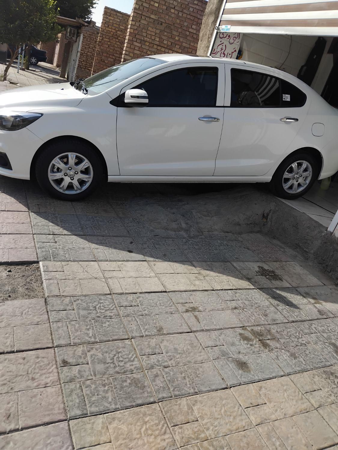 تزیناتی شیشه دودی|اسکان اضطراری|رفسنجان, |دیوار