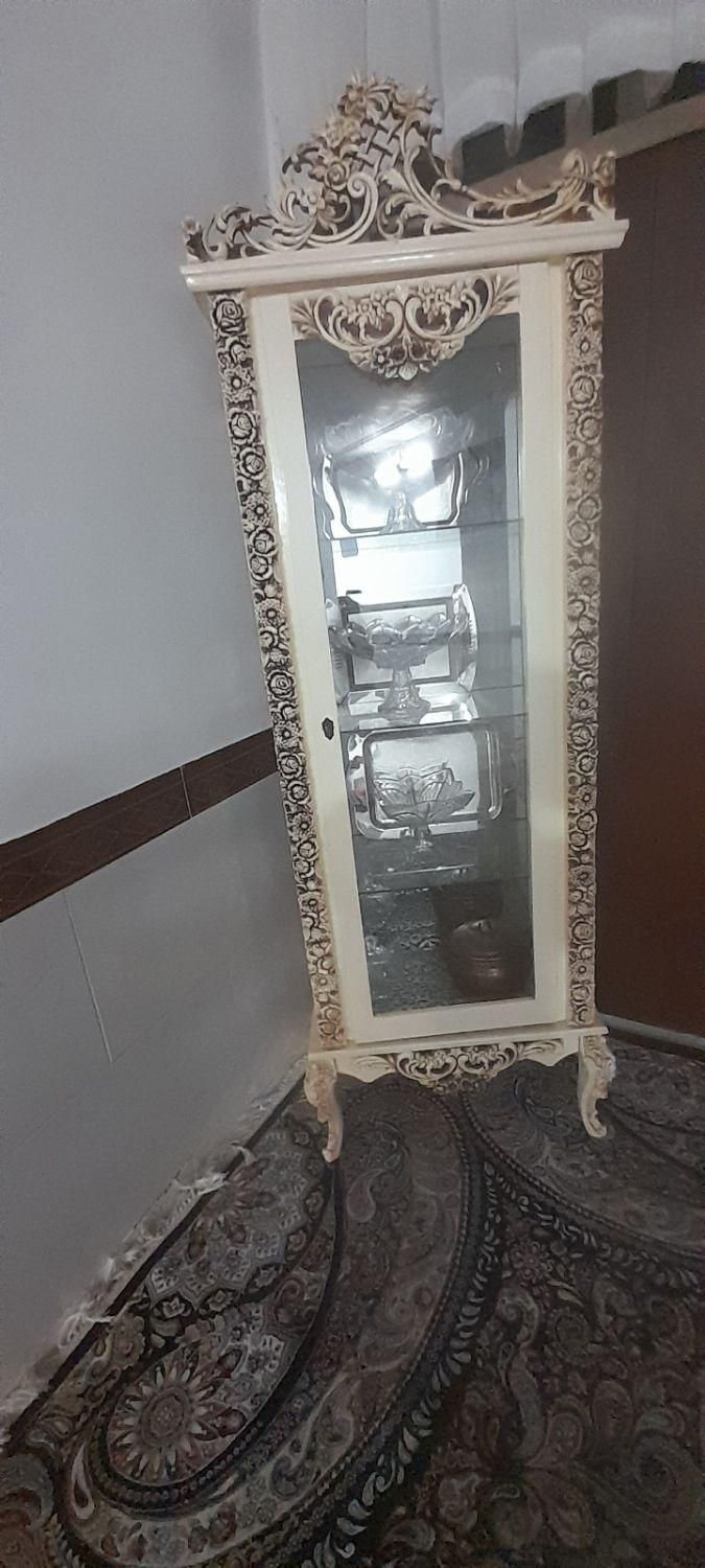 در حد نو|بوفه، ویترین، کنسول|قرچک, |دیوار