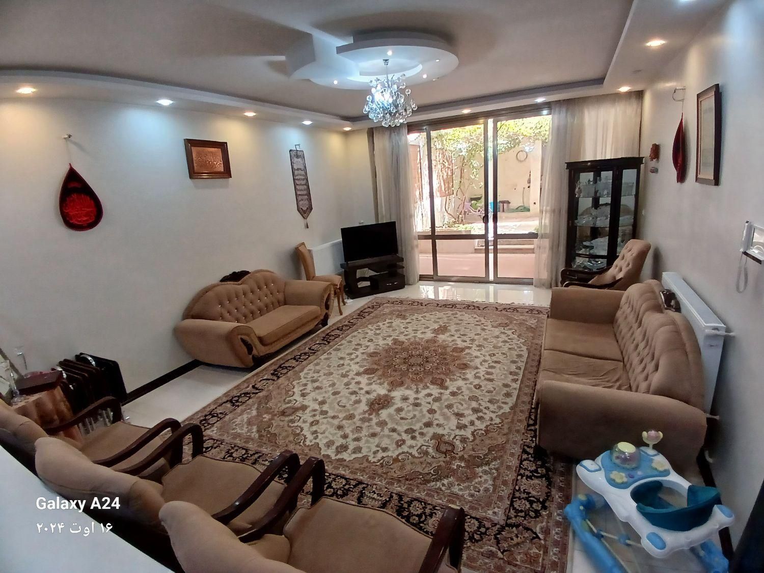 آپارتمان ۱۱۰ متر در شیخ بهایی حیاط اختصاصی|فروش آپارتمان|اصفهان, خلجا|دیوار